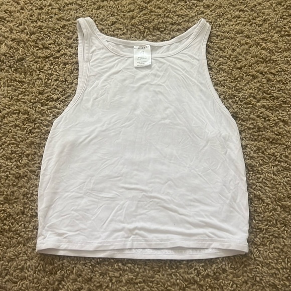 white tank top - Picture 1 of 2